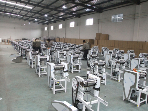  大明食品機(jī)械產(chǎn)品裝配車(chē)間